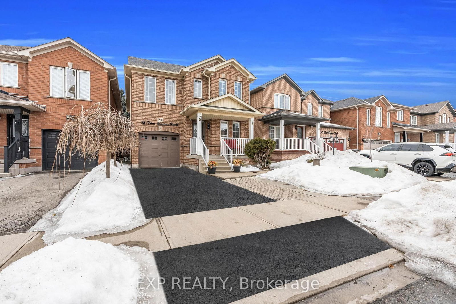 Detached House for sale at 52 Four Seasons Circle, Brampton, Fletcher's Meadow, L7A 2A7 - MLS: W12005787