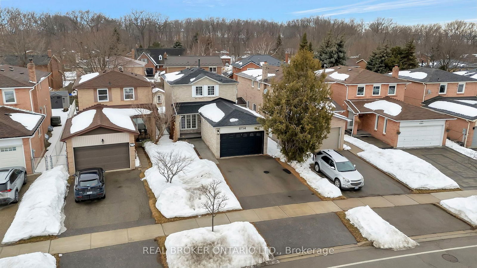 Detached House for sale at 5734 Turney Drive, Mississauga, Streetsville, L5M 2R3 - MLS: W12005956