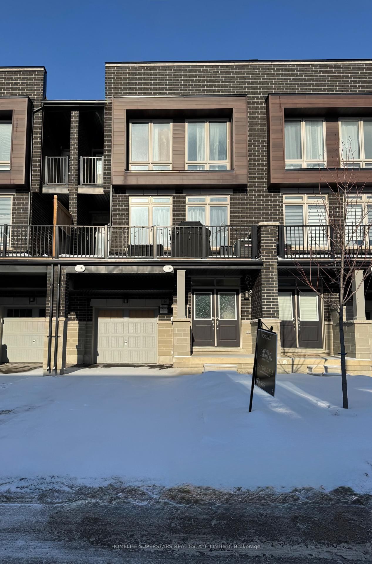 Townhouse sold at 46 Donald Ficht Crescent, Brampton, Northwest Brampton, L7A 5H6 - MLS: W12006016