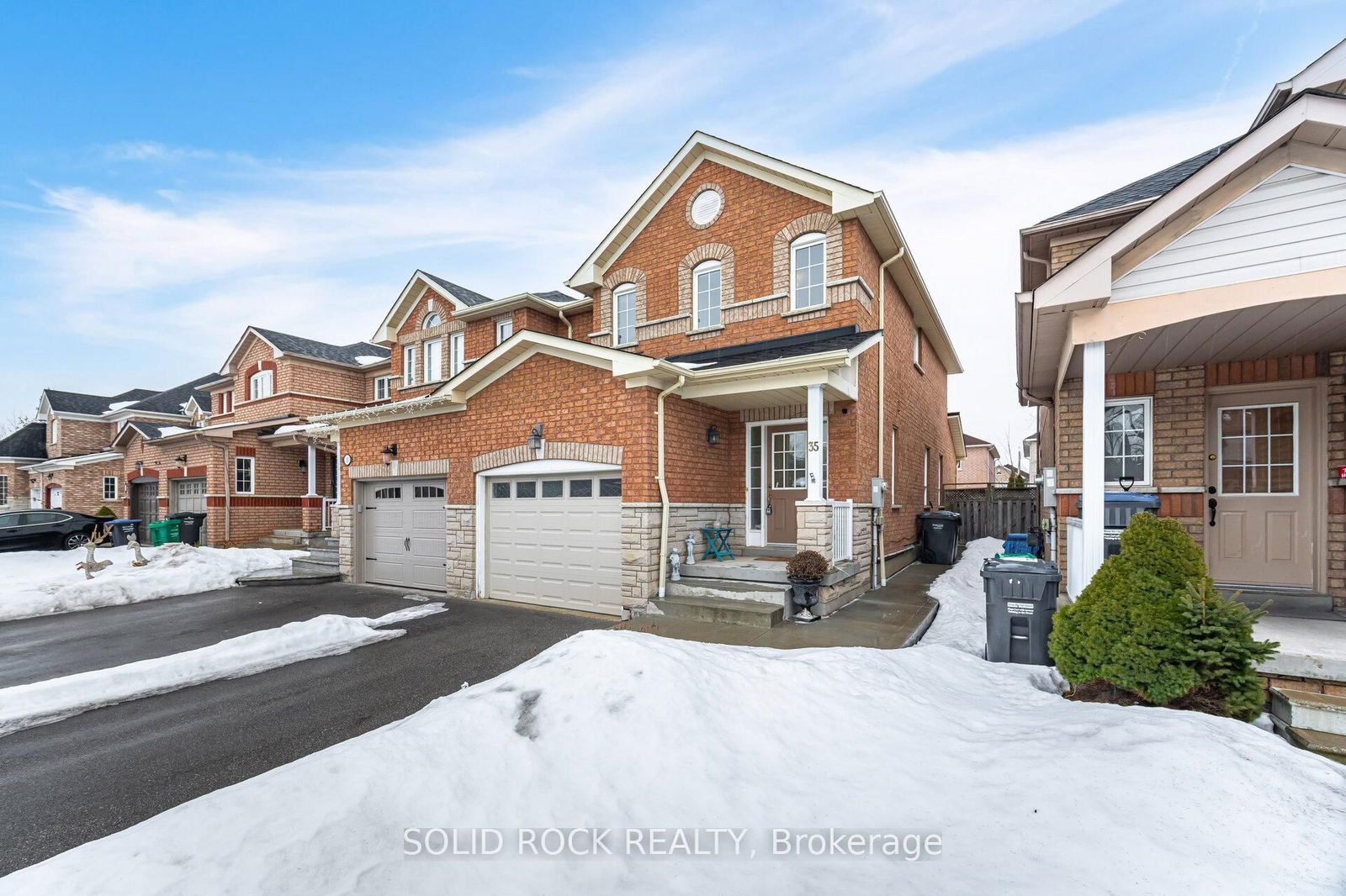 Semi-Detached House for sale at 35 Prince Crescent, Brampton, Northwest Sandalwood Parkway, L7A 2C8 - MLS: W12006331