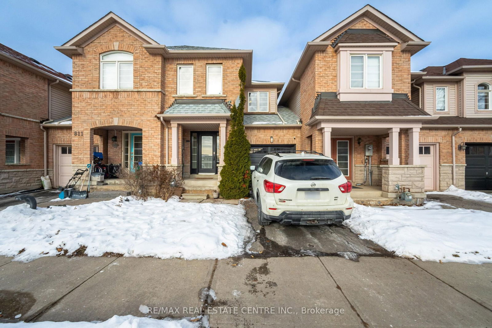 Townhouse for sale at 813 Gleeson Road, Milton, Coates, L9T 0C3 - MLS: W12006429