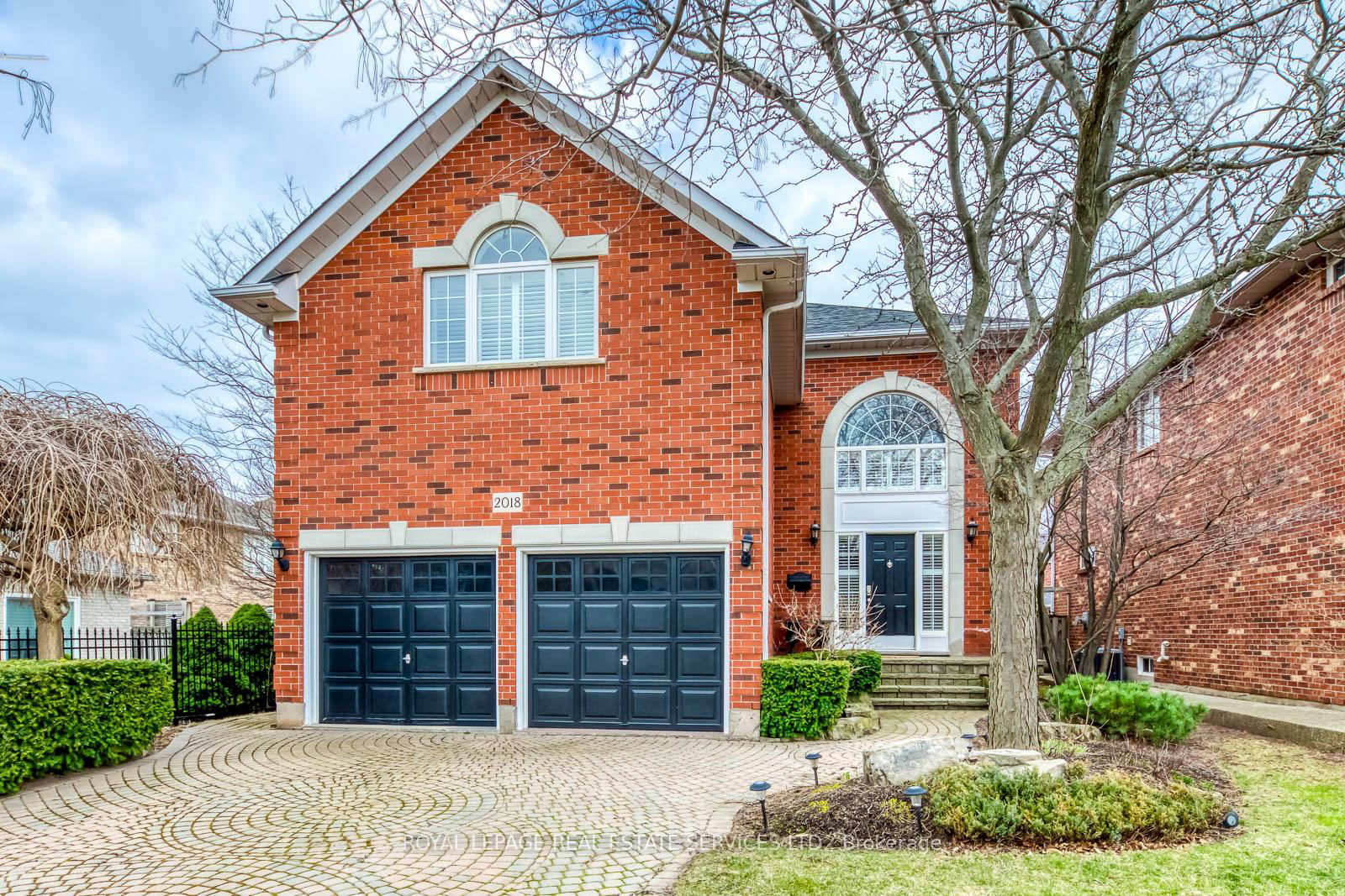 Detached House for sale at 2018 Heatherwood Drive, Oakville, 1019 - WM Westmount, L6M 3P6 - MLS: W12006506