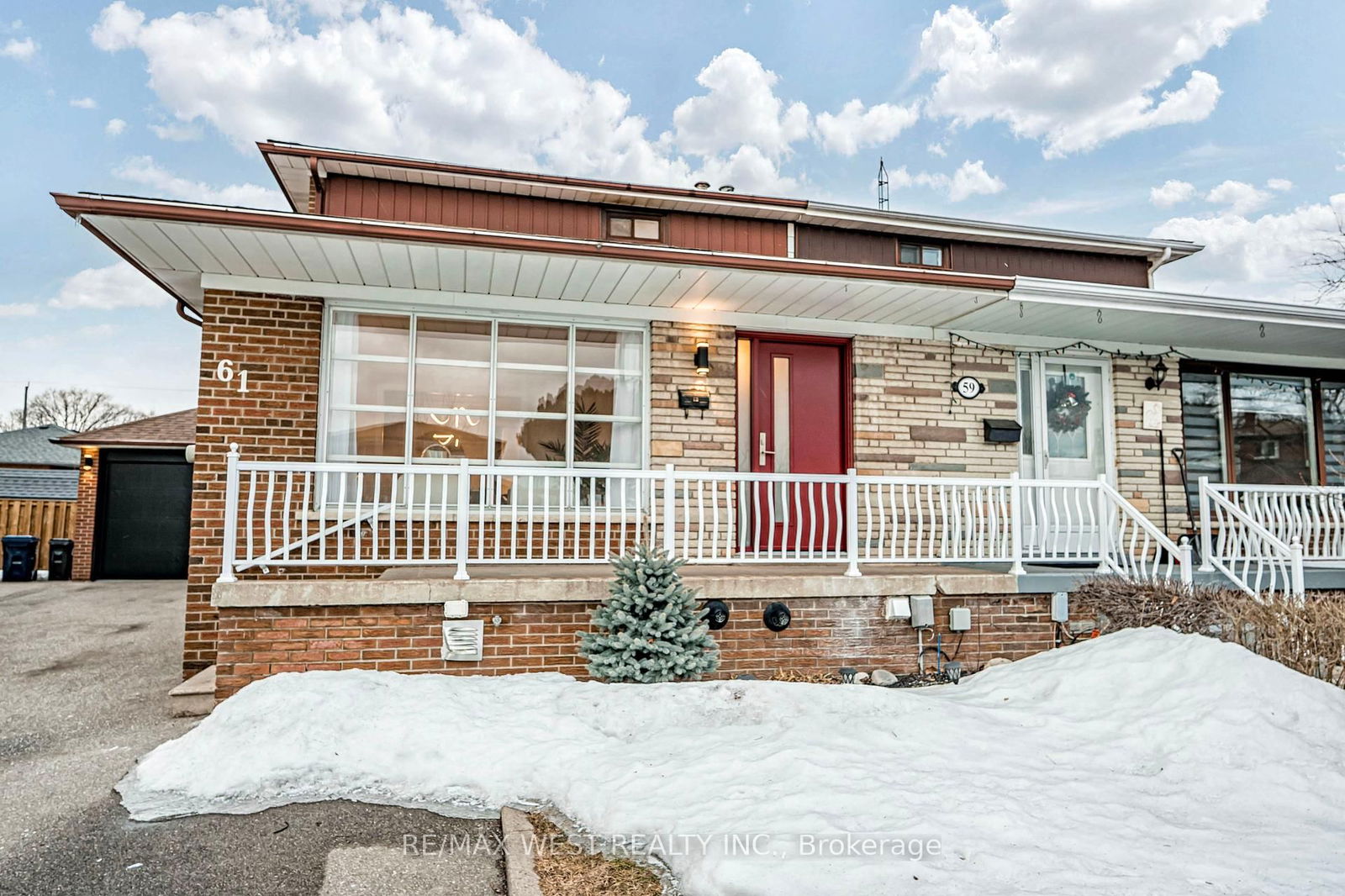 Semi-Detached House for sale at 61 Riverton Drive, Toronto, Humber Summit, M9L 2N8 - MLS: W12006537