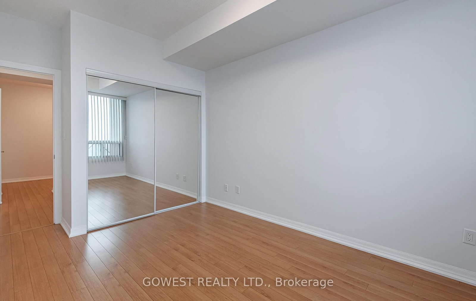 1359 Rathburn Mississauga,ON L4W 5P7 — Photo 16