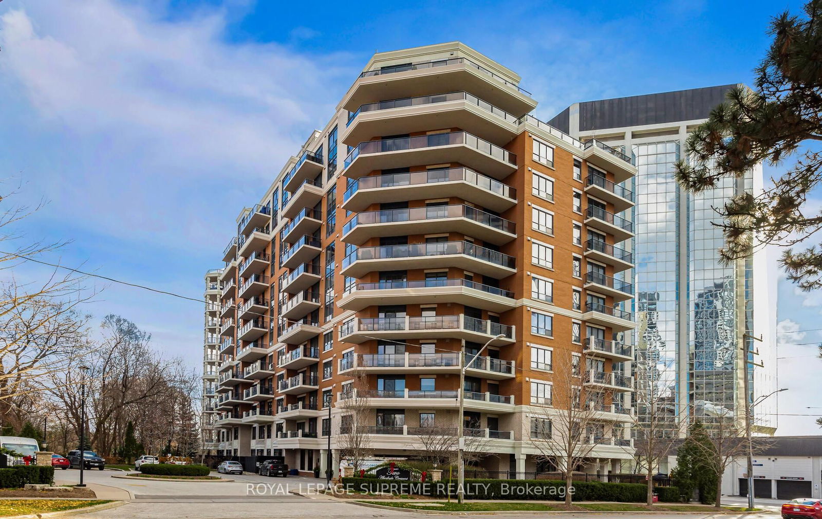 Condo sold at 411-2 Aberfoyle Crescent, Toronto, Islington-City Centre West, M8X 2Z8 - MLS: W12006860