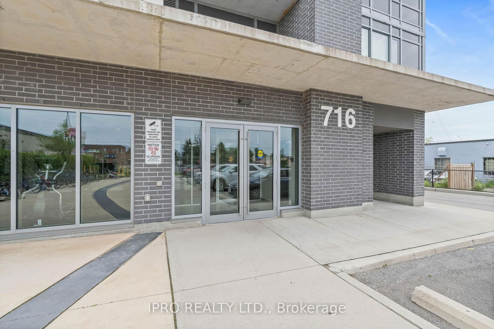 Condo for sale at 207-716 Main Street, Milton, Old Milton, L9T 9L9 - MLS: W12006874