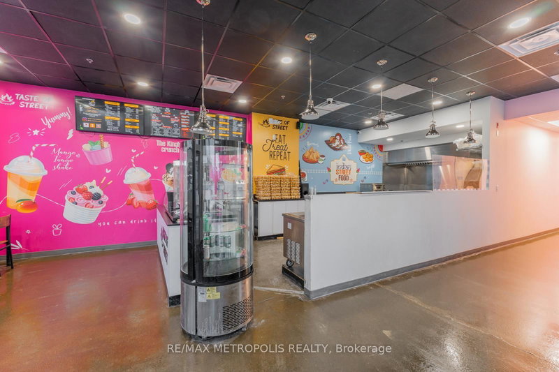 1 - 50 Sky Harbour Dr, Brampton, L6Y 6B8 | Image 3