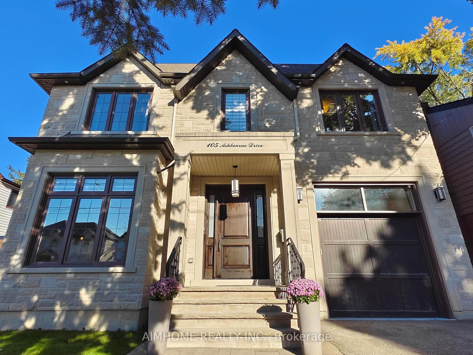 Detached House for sale at 105 Ashbourne Drive, Toronto, Islington-City Centre West, M9B 4H6 - MLS: W12007071