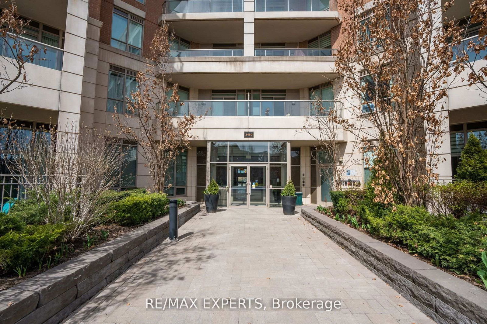 Condo for sale at 210-2480 Prince Michael Drive, Oakville, JC Joshua Creek, L6H 0H1 - MLS: W12007095