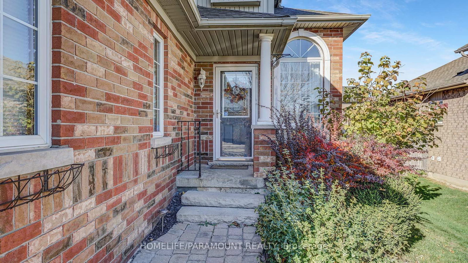 Detached House sold at 41 Cameron Crescent, Orangeville, Orangeville, L9W 5G7 - MLS: W12007236