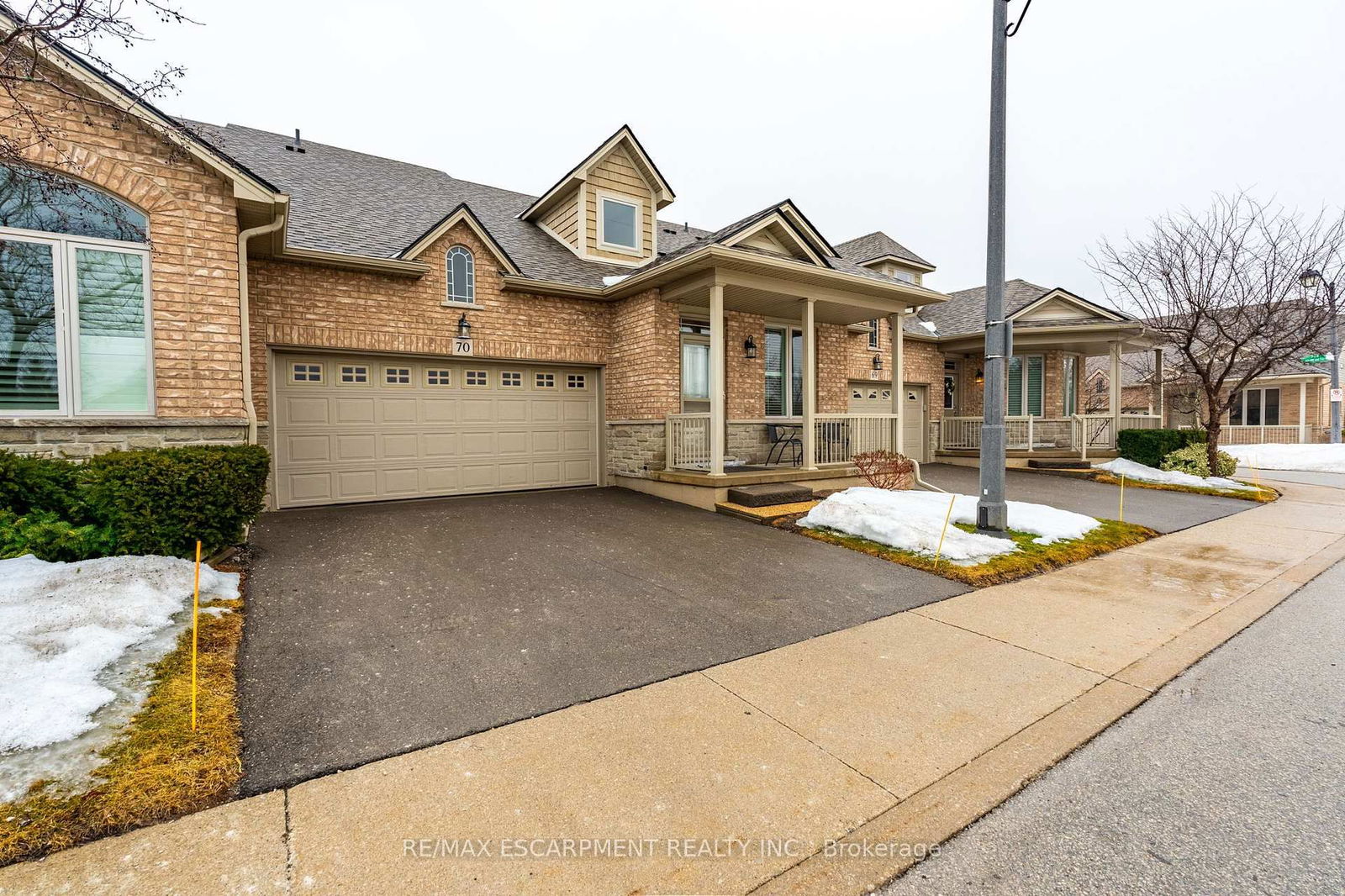 Townhouse for sale at 70-2165 Itabashi Way, Burlington, Tansley, L7M 0A2 - MLS: W12007309