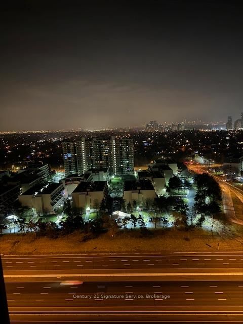 home for lease on 2306-10 Eva Road