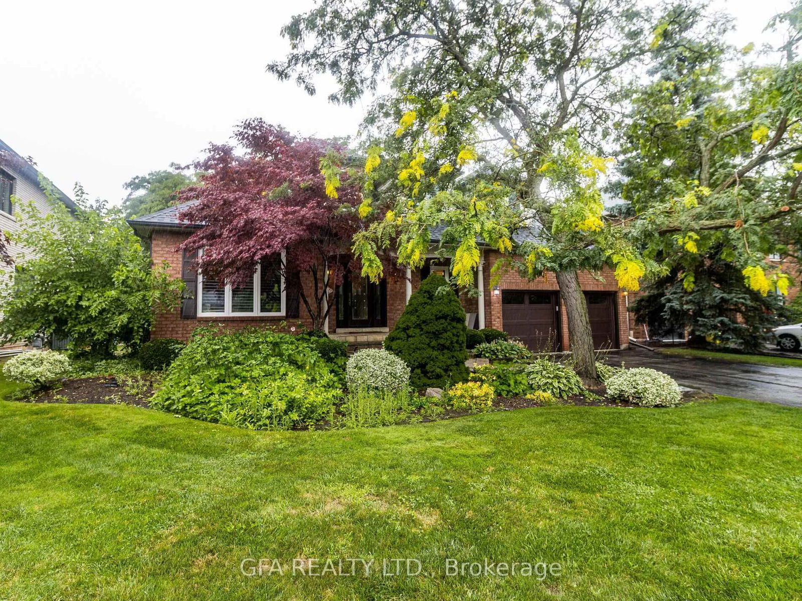 Detached House for sale at 1027 Masters Green, Oakville, Glen Abbey, L6M 2N7 - MLS: W12007681