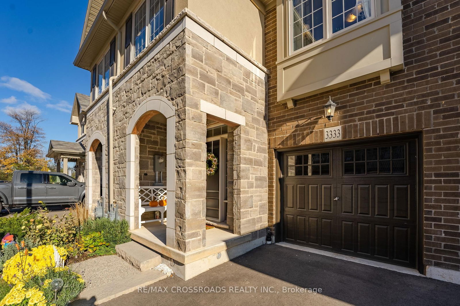 Townhouse for sale at 3333 Mockingbird Common Crescent, Oakville, JM Joshua Meadows, L6H 0X1 - MLS: W12007733