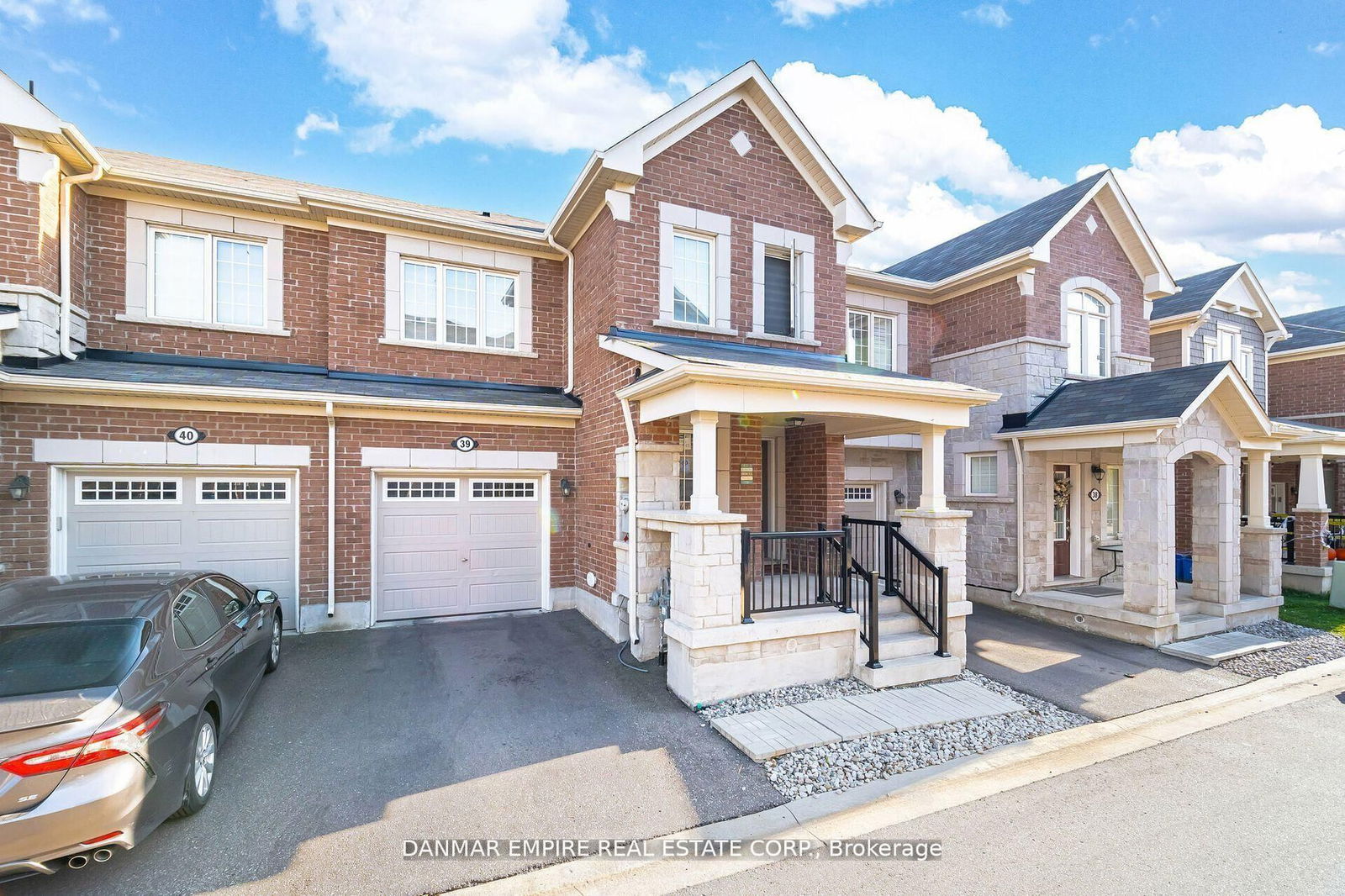 Townhouse for sale at 39-1000 Asleton Boulevard, Milton, Willmott, L9T 9L6 - MLS: W12007947