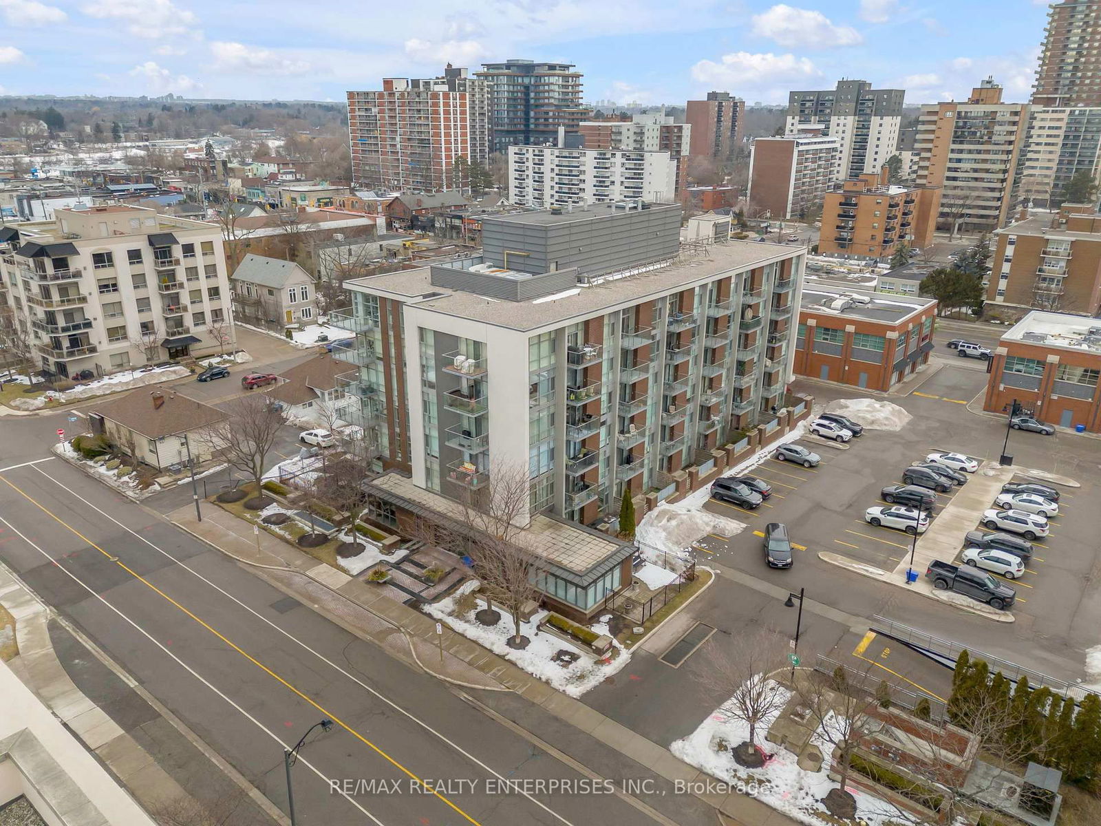 Condo sold at 110-70 Port Street, Mississauga, Port Credit, L5G 4V8 - MLS: W12008076