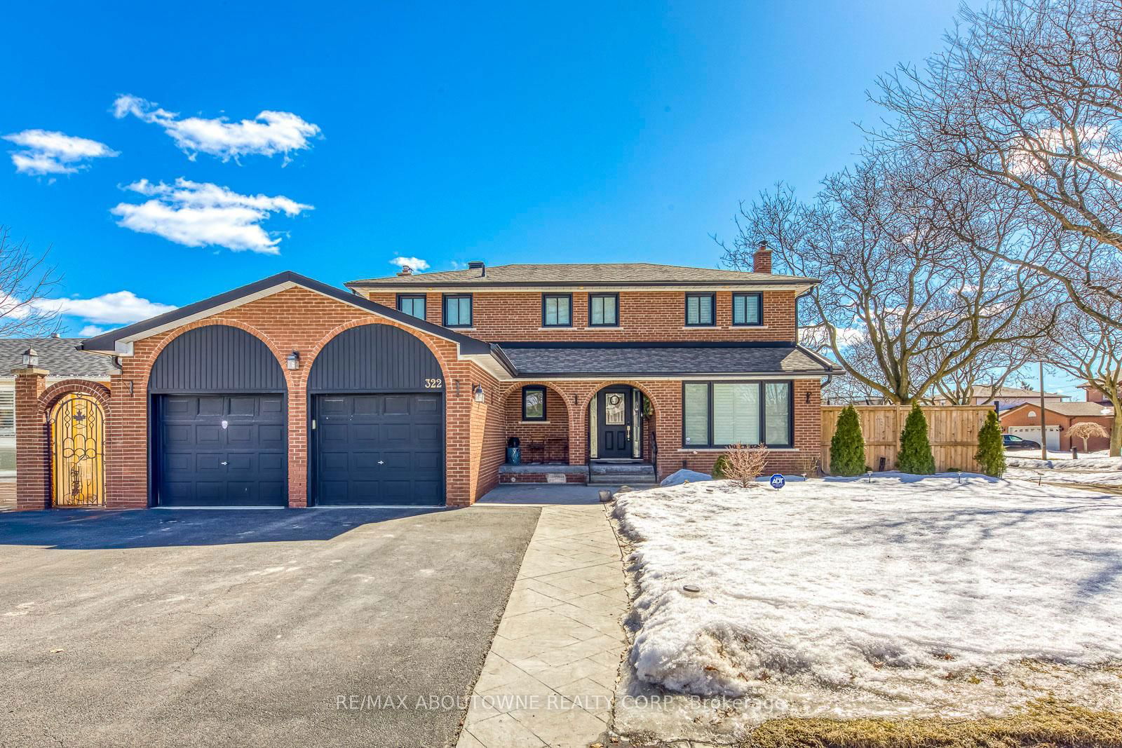 Detached House for sale at 322 MARY Street, Oakville, WO West, L6K 3P6 - MLS: W12008428