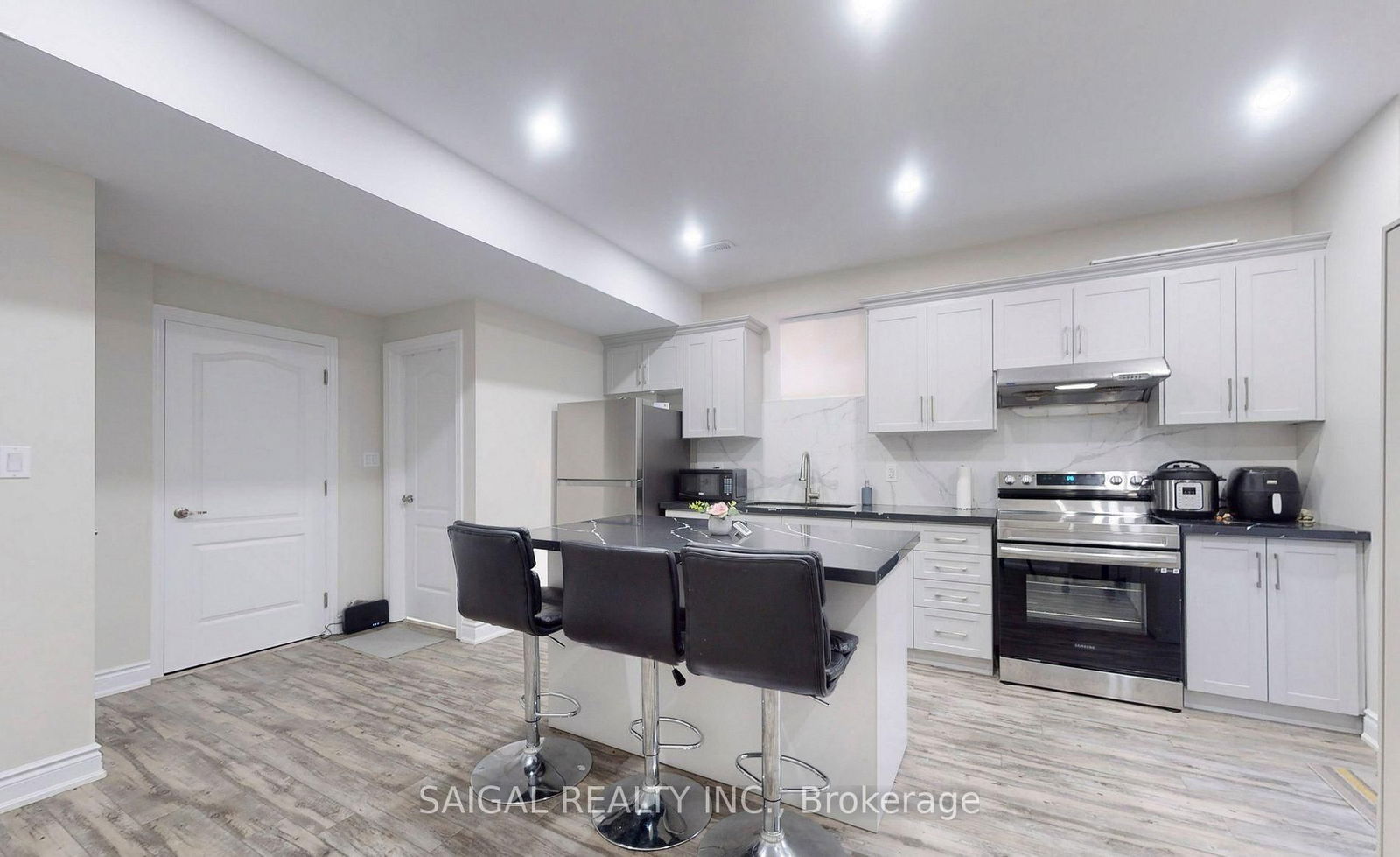 Detached House leased at Basement-106 Portch Gate, Milton, Scott, L9T 6Z8 - MLS: W12008484