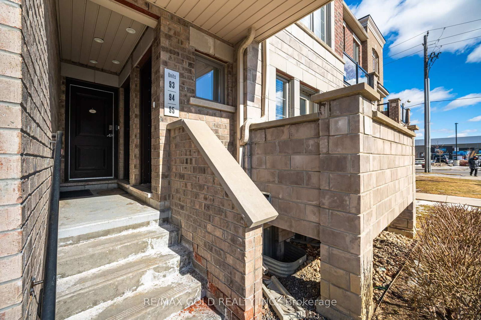 Townhouse for sale at 94-100 Parrotta Drive, Toronto, Humberlea-Pelmo Park W5, M9M 0G1 - MLS: W12008488