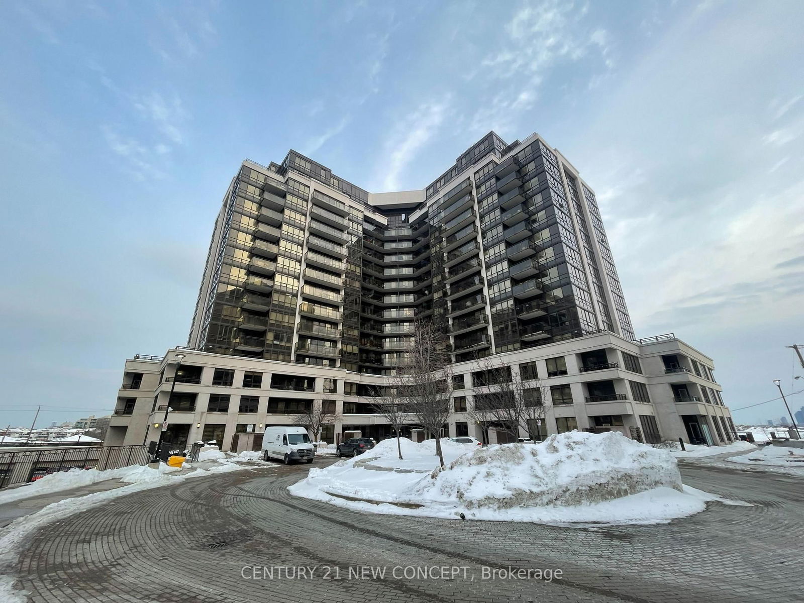 Condo for lease at 715-1060 Sheppard Avenue, Toronto, York University Heights, M3J 0G7 - MLS: W12008766