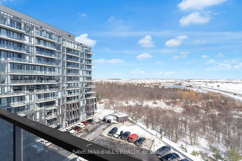 606 - 215 Veterans Dr, Brampton, L7A 5L6 | Image 3