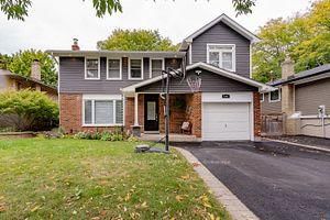 Detached House for lease at 1321 Oxford Avenue, Oakville, College Park, L6H 1T2 - MLS: W12008964