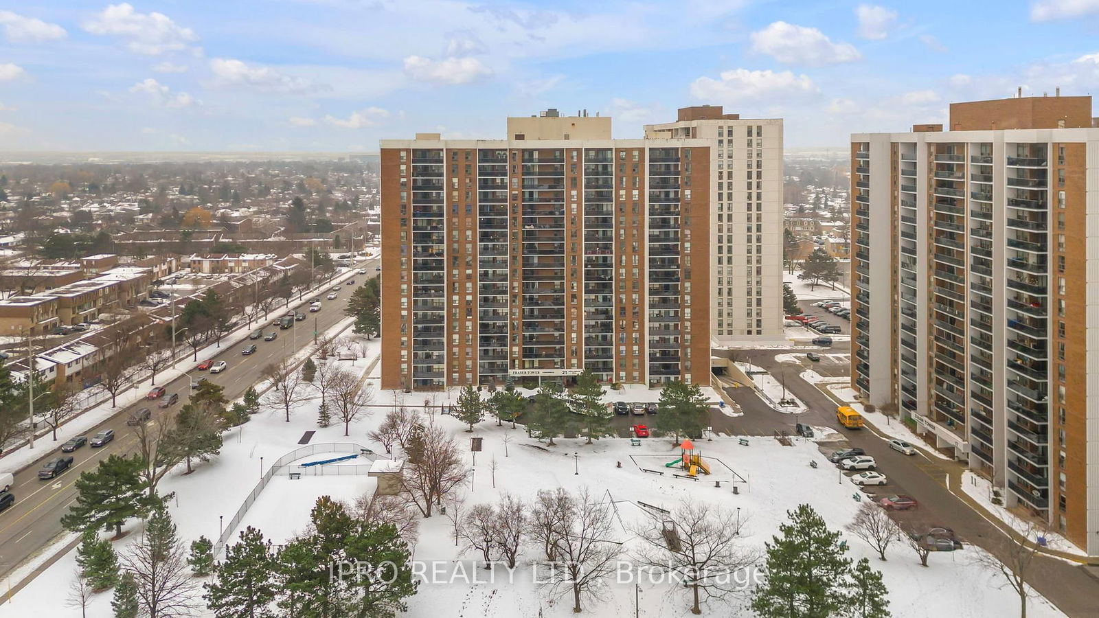 Condo for sale at 1903-21 Knightsbridge Road, Brampton, Queen Street Corridor, L6T 3Y1 - MLS: W12009070