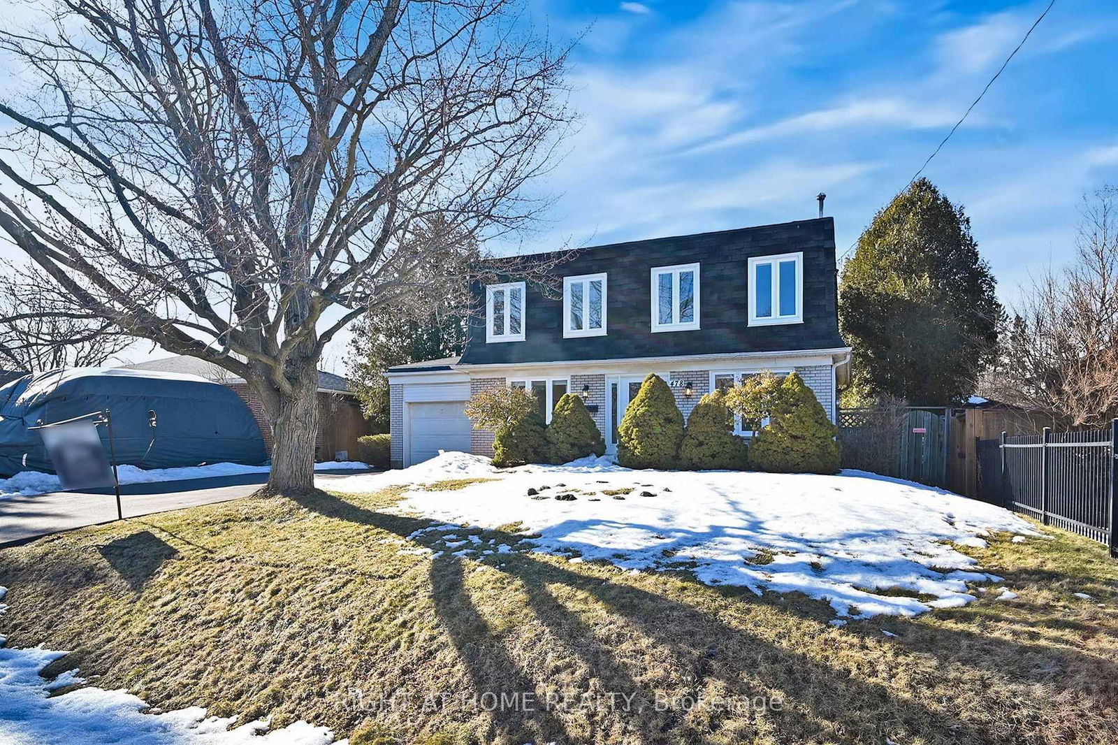 Building at 478 Southland Crescent, Oakville, 1020 - WO West