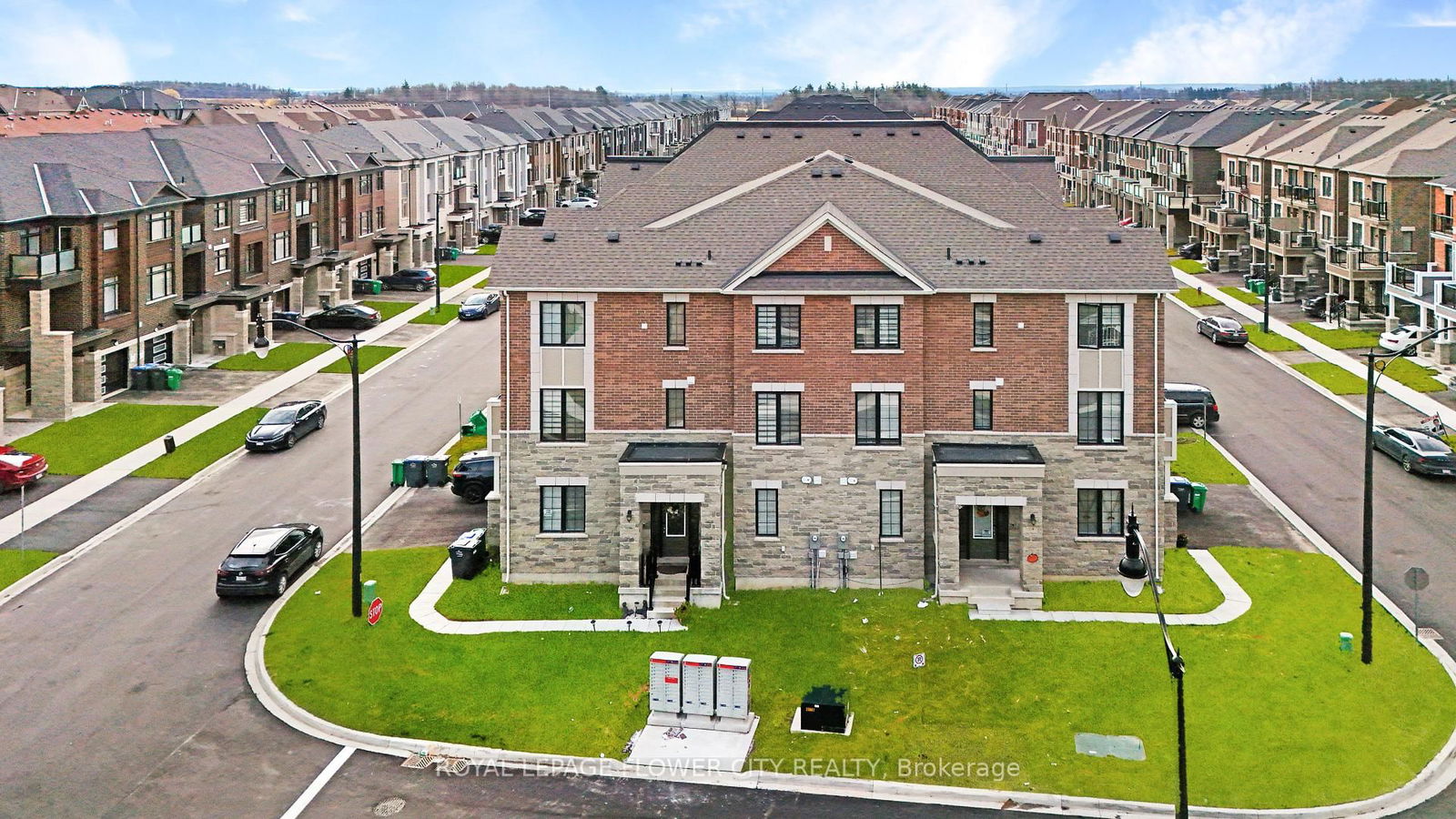 Townhouse for sale at 189 Keppel Circle, Brampton, Fletcher's West, L7A 0B6 - MLS: W12009284