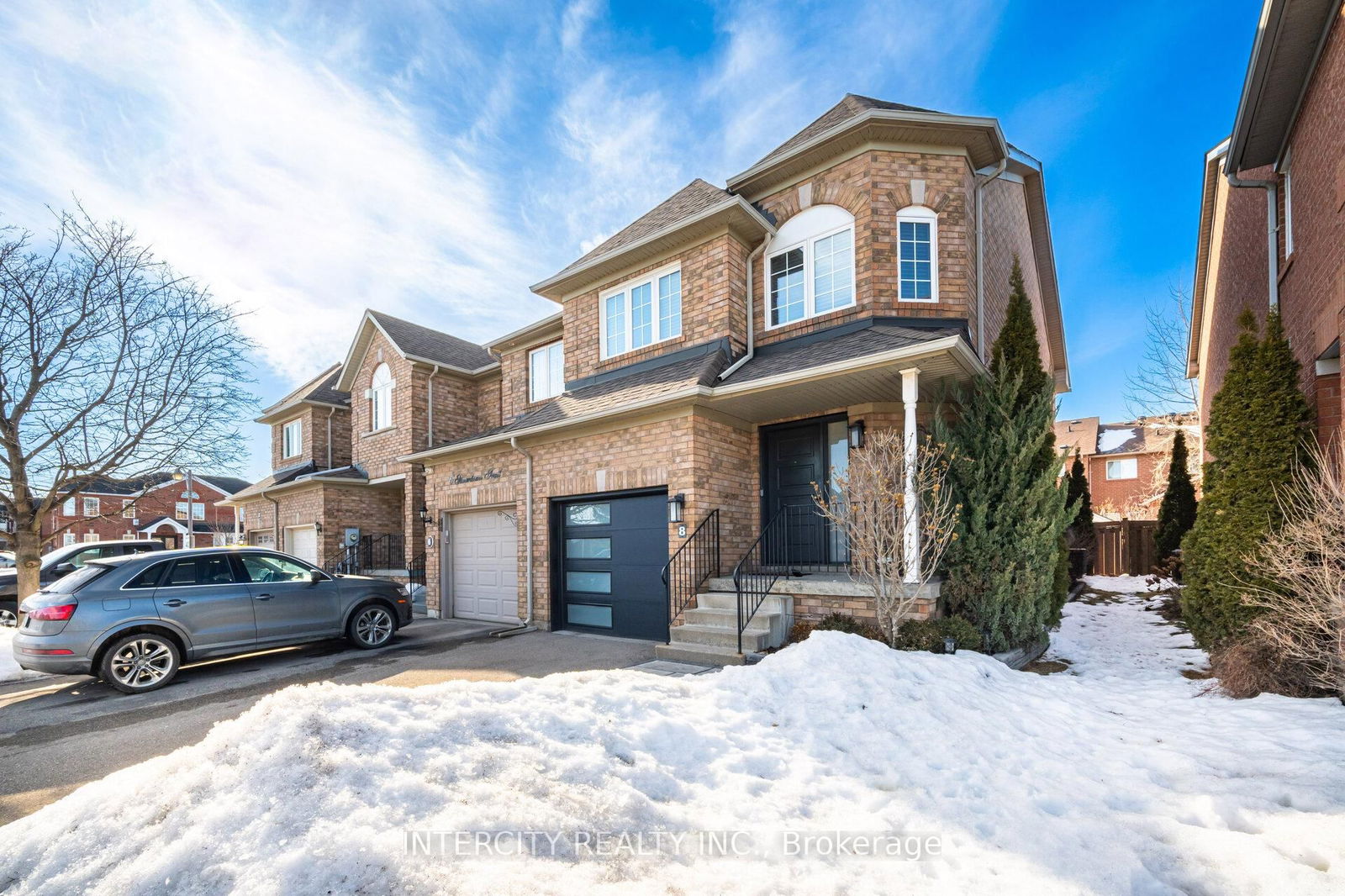 Townhouse for sale at 8 Sheardown Trail, Caledon, Bolton East, L0G 1N0 - MLS: W12009318