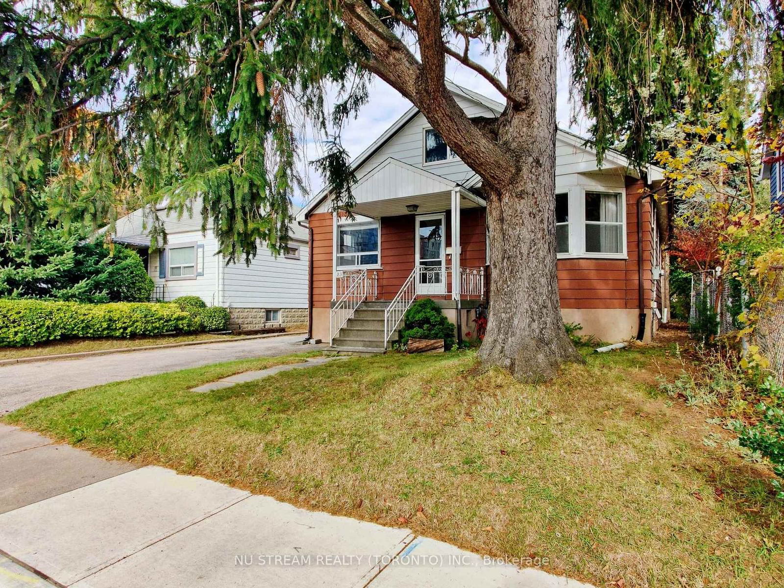 Detached House leased at Full House-23 Mississauga Road, Mississauga, Port Credit, L5H 2H2 - MLS: W12009500