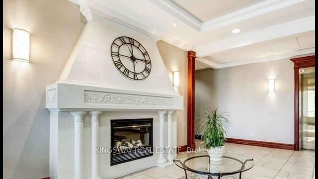 1408 - 2545 Erin Centre Boulevard
