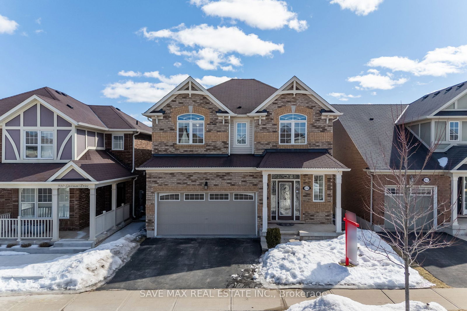 Detached House for sale at 316 Leiterman Drive, Milton, Willmott, L9T 8B9 - MLS: W12009646