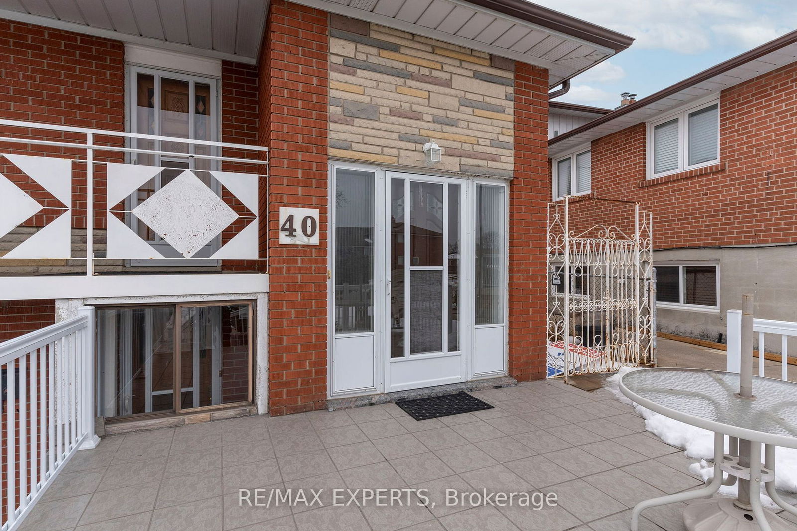 Semi-Detached House for sale at 40 Benrubin Drive, Toronto, Humber Summit, M9L 2H4 - MLS: W12010018