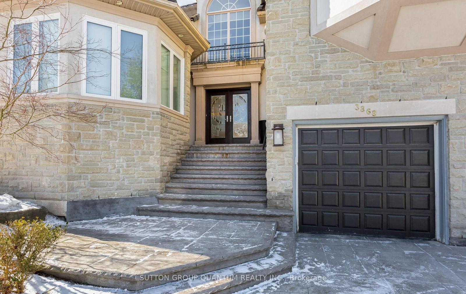 Detached House for sale at 3868 O'Neil Gate, Mississauga, Erin Mills, L5L 5X6 - MLS: W12010035