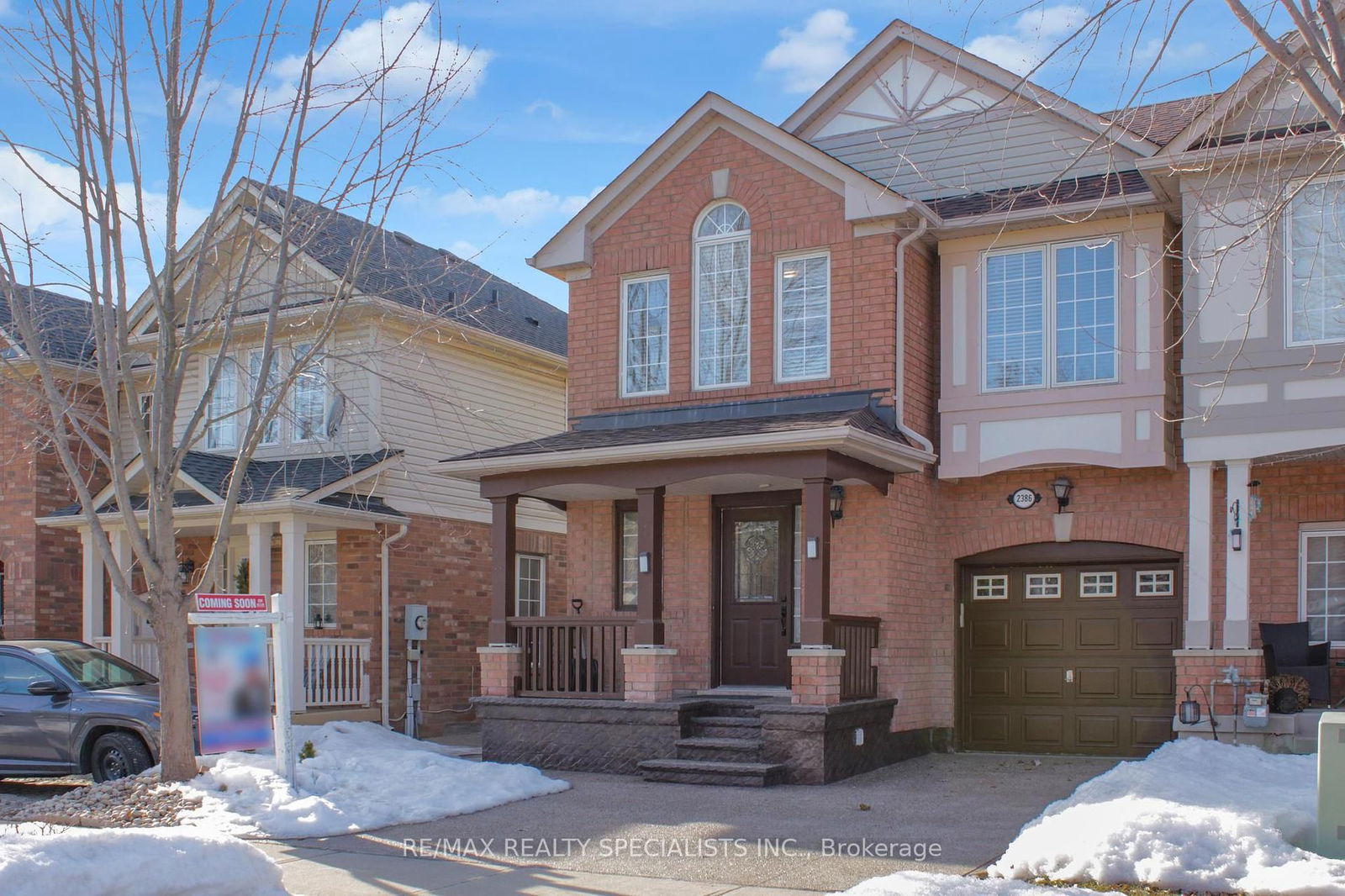 Townhouse for sale at 2386 BAINTREE Crescent, Oakville, West Oak Trails, L6M 4X1 - MLS: W12010127