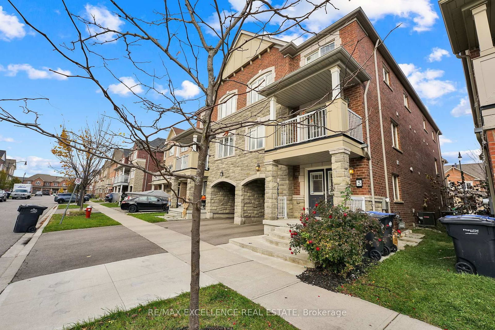 Townhouse for sale at 5 Francesco Street, Brampton, Northwest Brampton, L7A 4N7 - MLS: W12010208