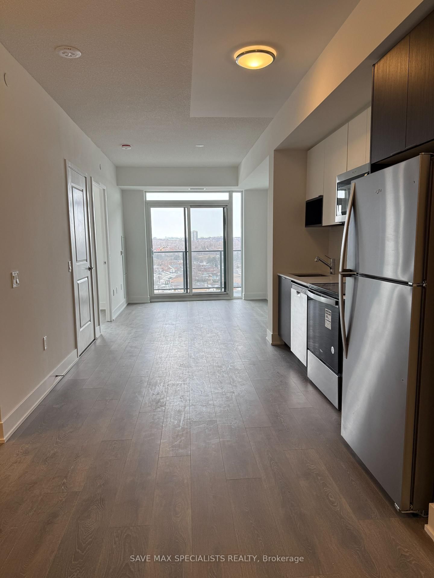 Condo for lease at 1405-204 Burnhamthorpe Road, Mississauga, City Centre, L5A 0B3 - MLS: W12010503