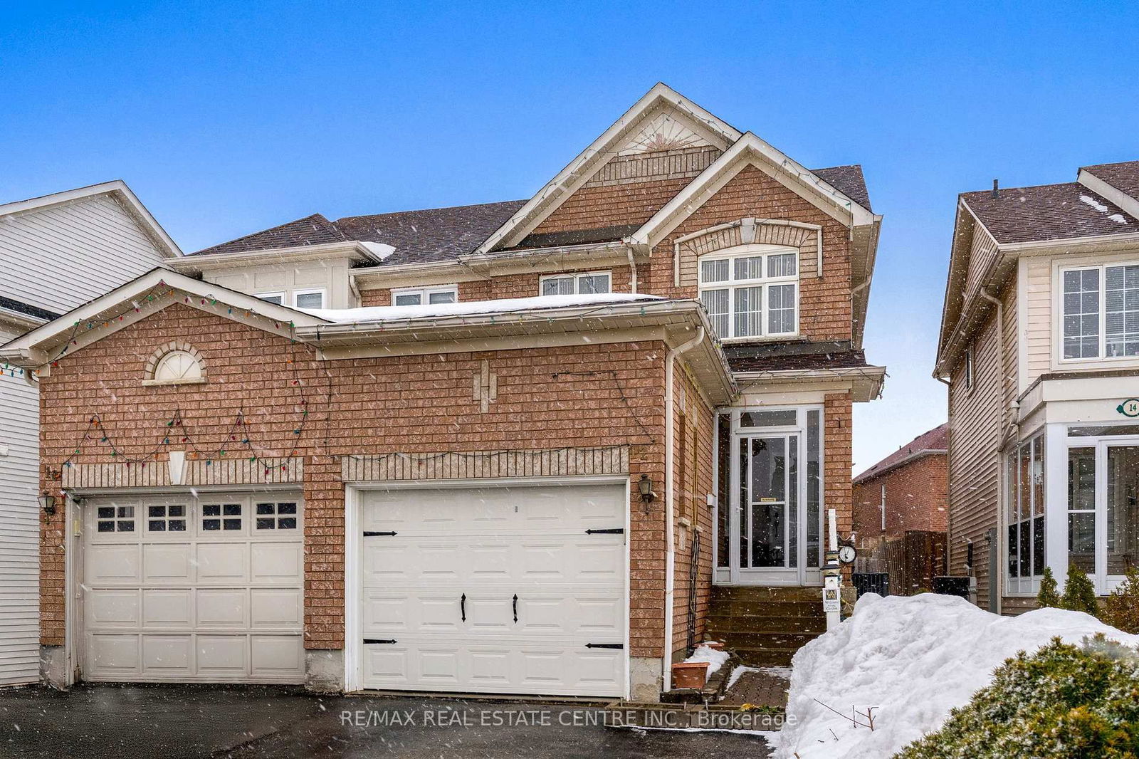 Semi-Detached House for sale at 12 Tiller Trail, Brampton, Fletcher's Creek Village, L6X 4R2 - MLS: W12010561