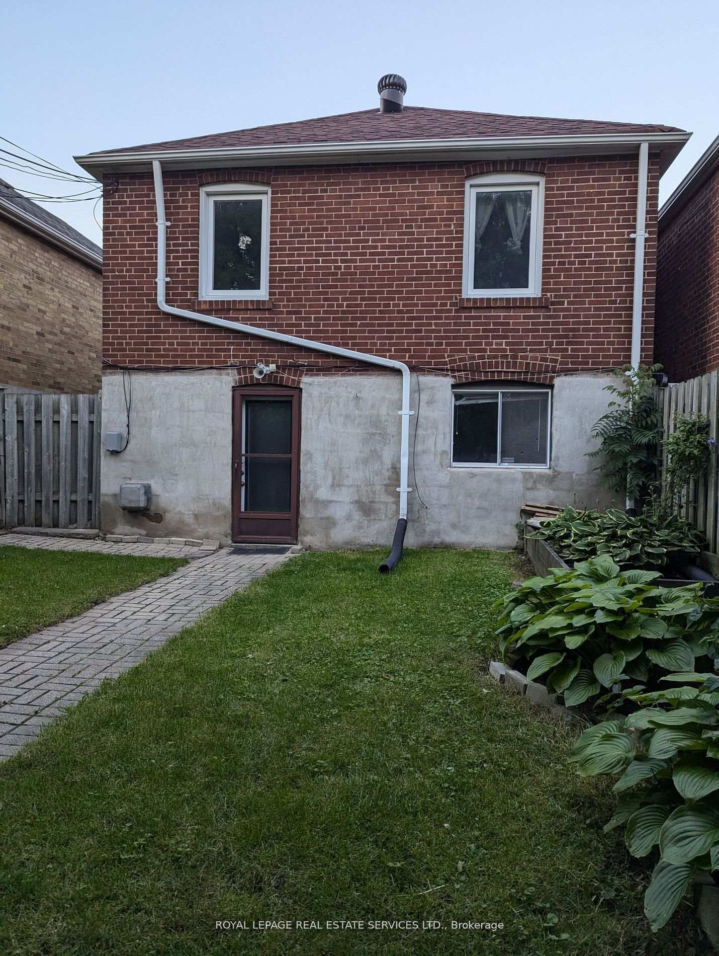 Detached House for sale at 292 Scott Road, Toronto, Keelesdale-Eglinton West, M6M 3V4 - MLS: W12010687