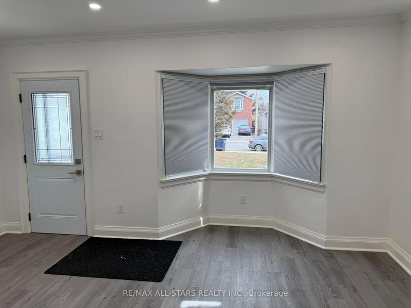 2 - 92 Thirty Ninth St, Toronto, M8W 3M7 | Image 3