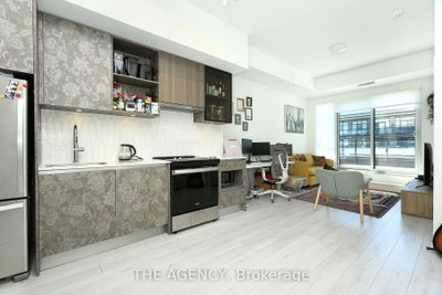 395 Dundas Oakville,ON L6M 5R8 — Photo 15