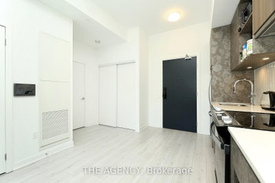 395 Dundas Oakville,ON L6M 5R8 — Photo 19