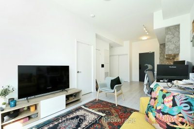 395 Dundas Oakville,ON L6M 5R8 — Photo 21