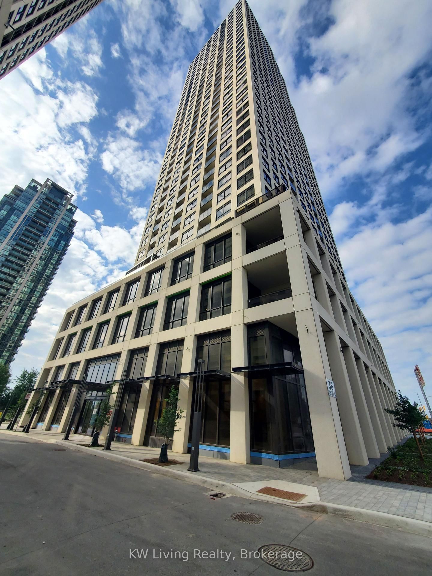 Condo for sale at 2705-36 Elm Drive, Mississauga, City Centre, L5B 0N3 - MLS: W12011336