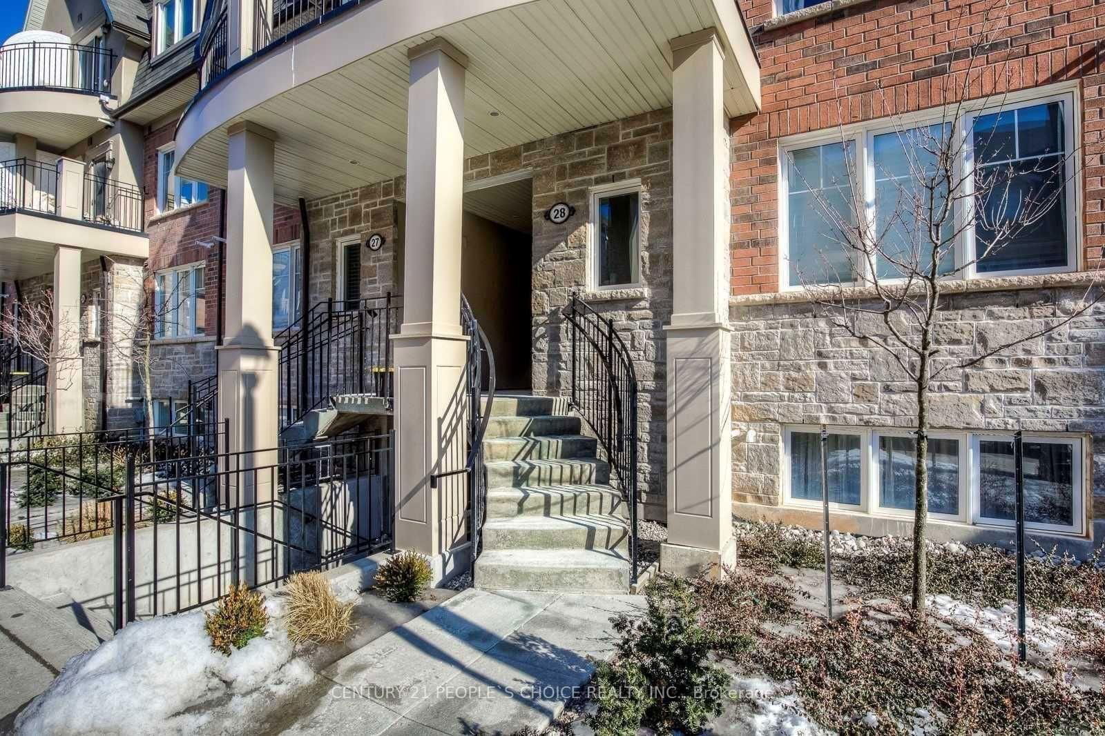 Townhouse for lease at 28-04-2420 Baronwood Drive, Oakville, WT West Oak Trails, L6M 0J7 - MLS: W12011495