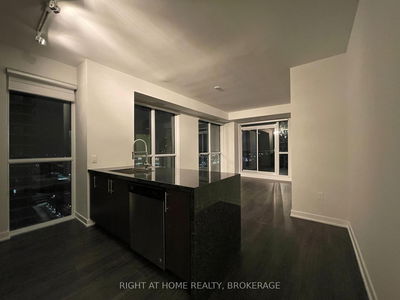 Unit 2109 — 4085 Parkside Village Dr, Mississauga - City Centre image-0-2