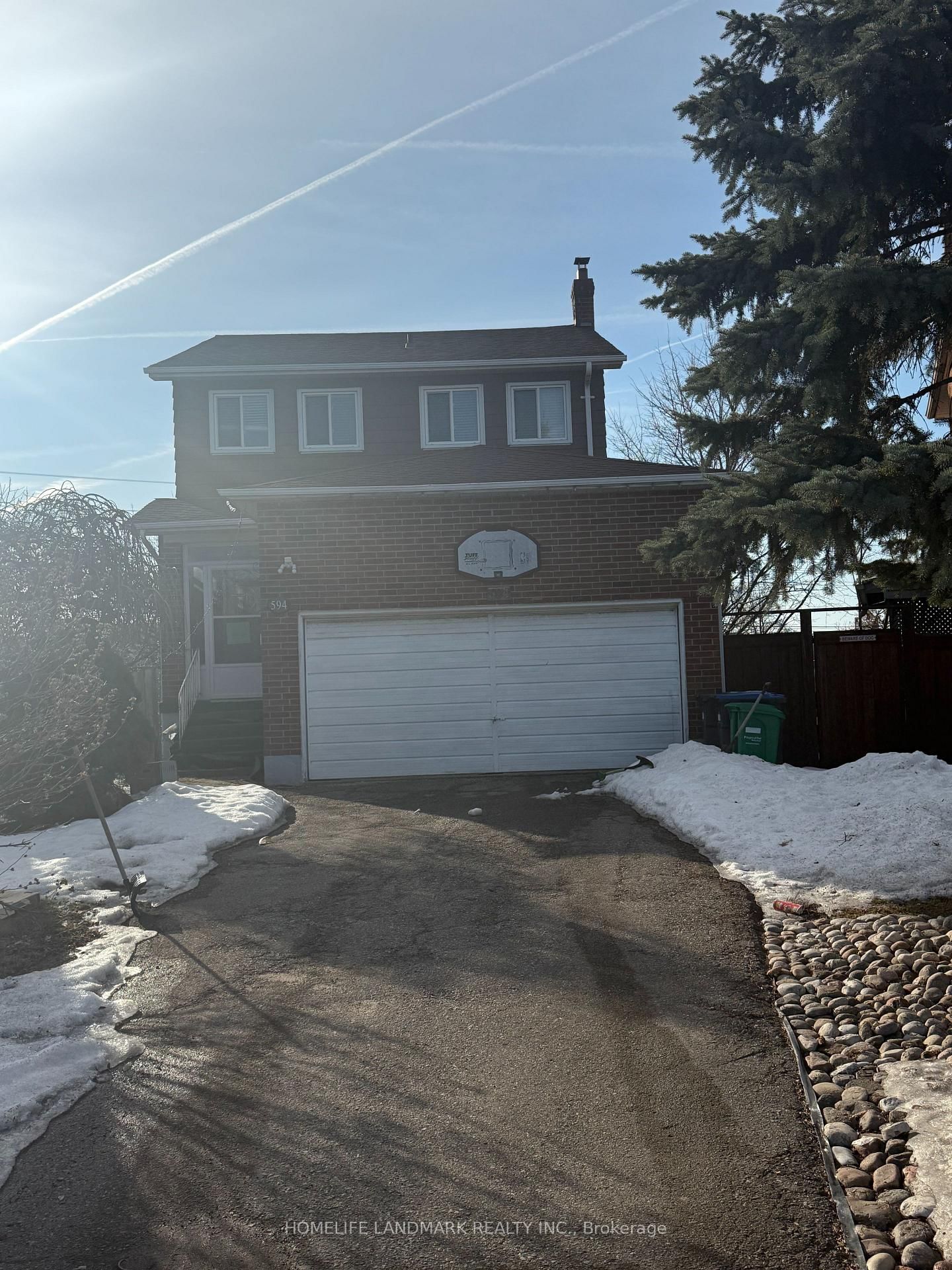 Detached House sold at 594 Eiderdown Place, Mississauga, Creditview, L5B 2X3 - MLS: W12011774