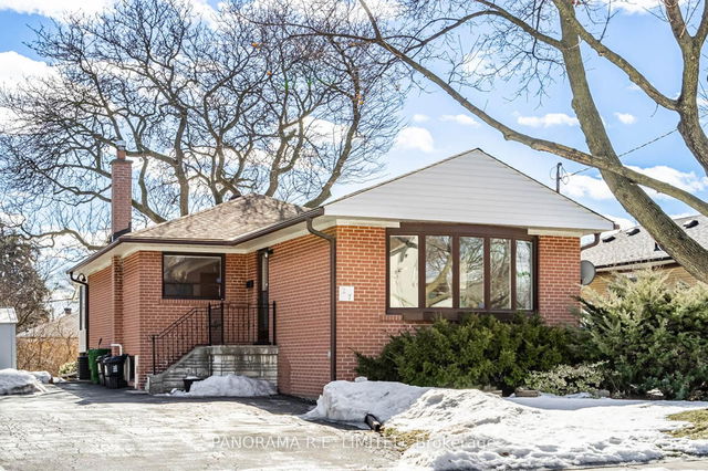 27 Dimplefield Place