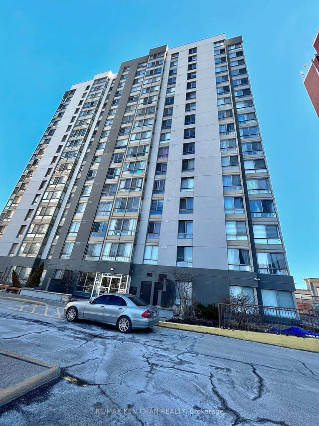 1002 - 2470 Eglinton Avenue